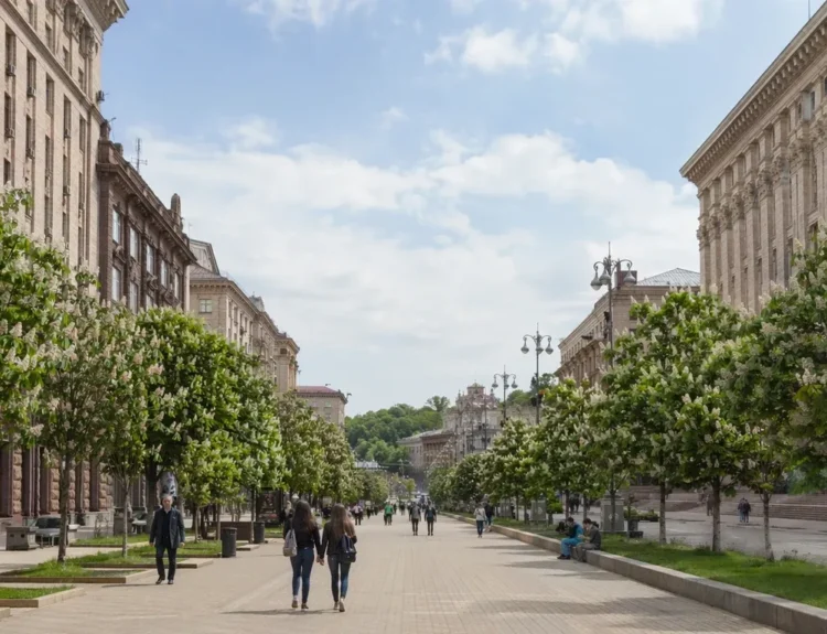 Kyiv Architecture 2026: Soviet, Baroque and Modernist Buildings on One Walking Route
